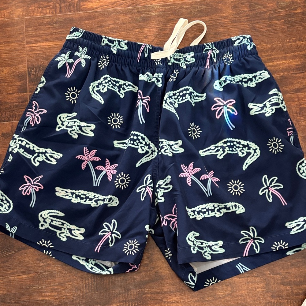 Chubbies Navy and Pink Swim Shorts